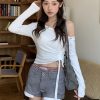 都會冷感 銀孔抽繩上衣(有胸墊